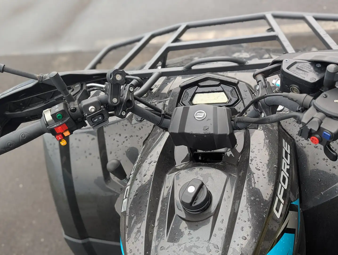 CFMOTO CForce 450 S One Schwarz - 2
