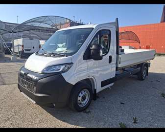 LCV Autocarro 335 L3 2.2 BlueHDi 140 cv S&S Cass