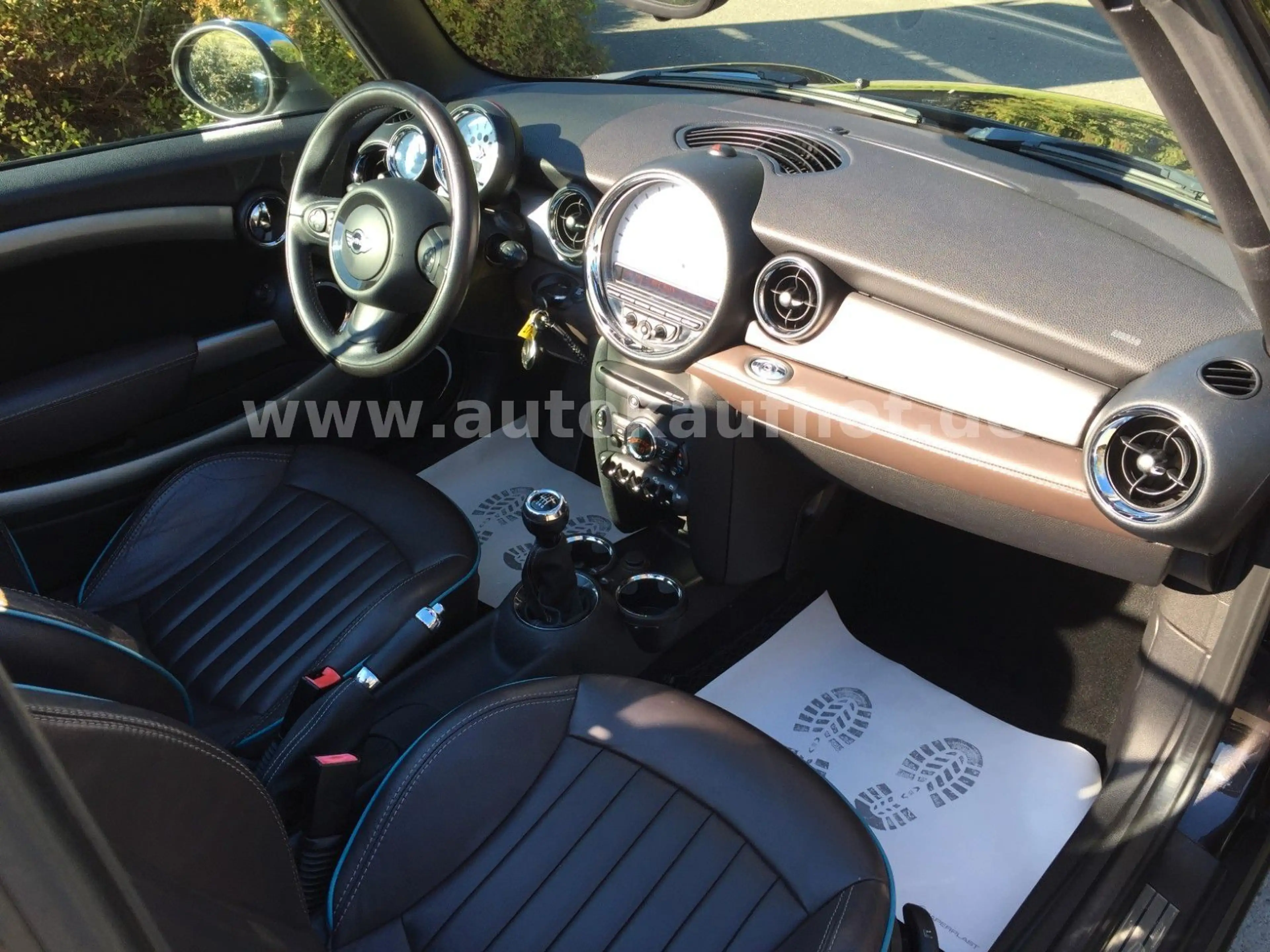 MINI Cooper Cabrio COOPER Cabrio Highgate *Leder+SHZ* — photo 10