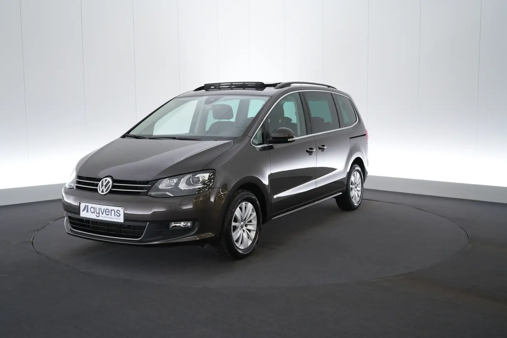 Volkswagen Sharan 2.0 TDi SCR Comfortline DSG Business+ Premium 7Pl. Brun - 1