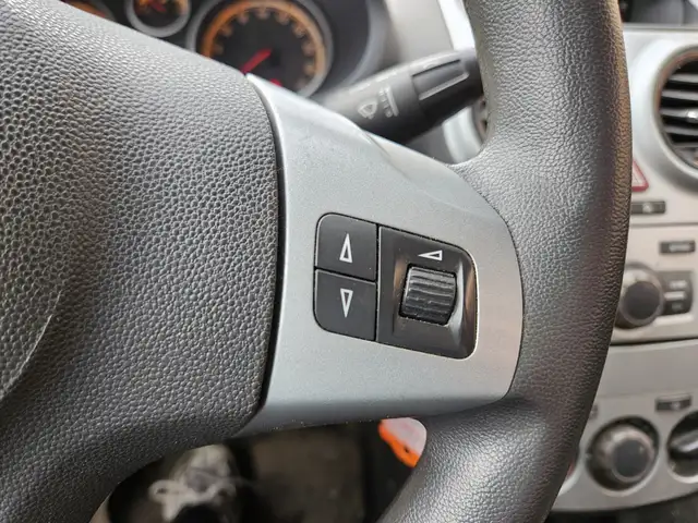 Opel Corsa view 14