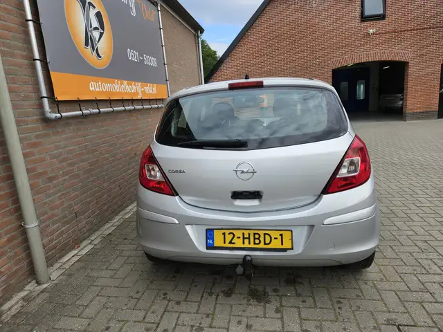 Opel Corsa view 21