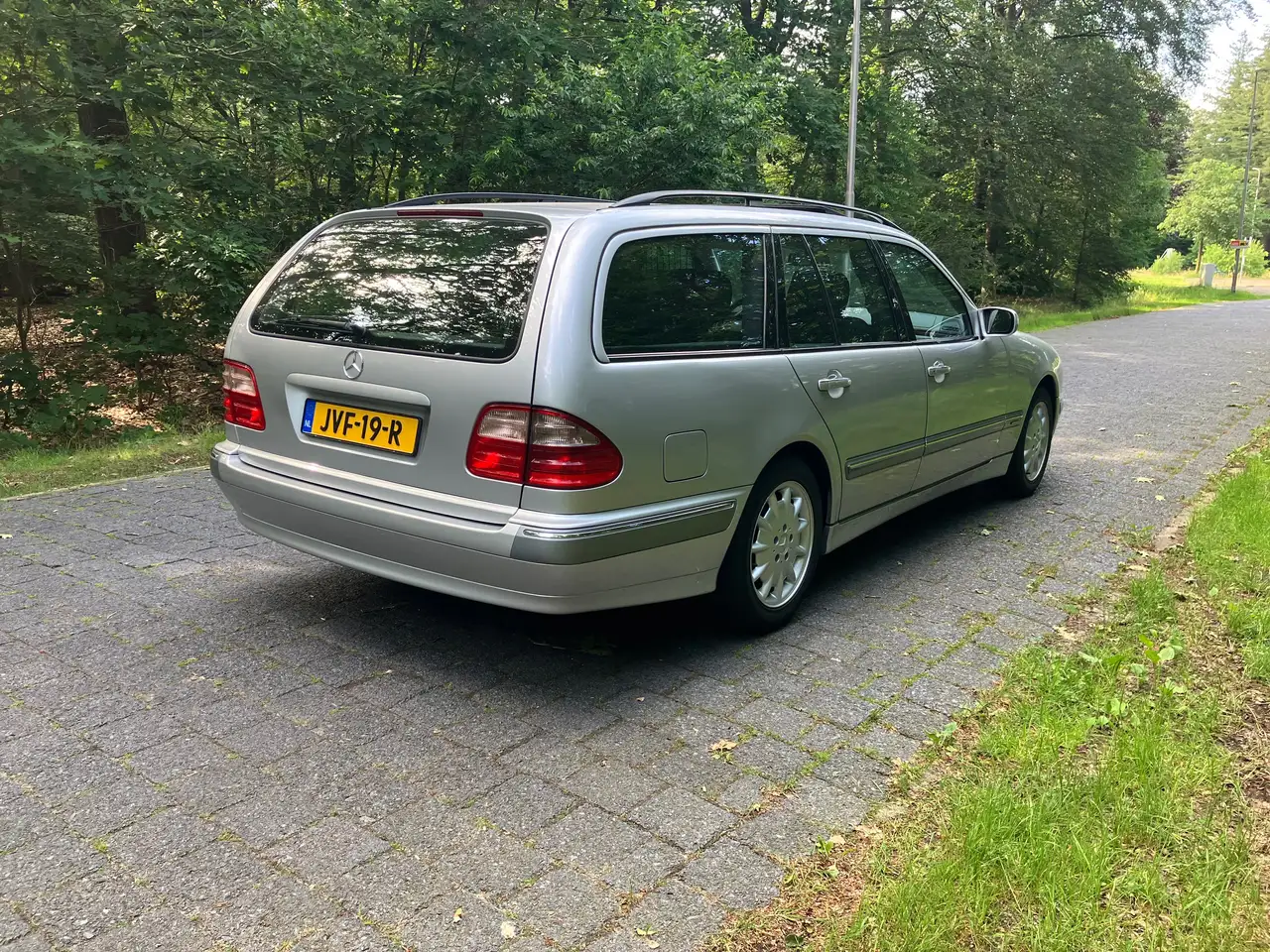 Mercedes-Benz E 200T touring Elegance, foto 4