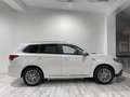 Mitsubishi Outlander 2.4 PHEV Motion Auto 4WD Wit - thumbnail 3