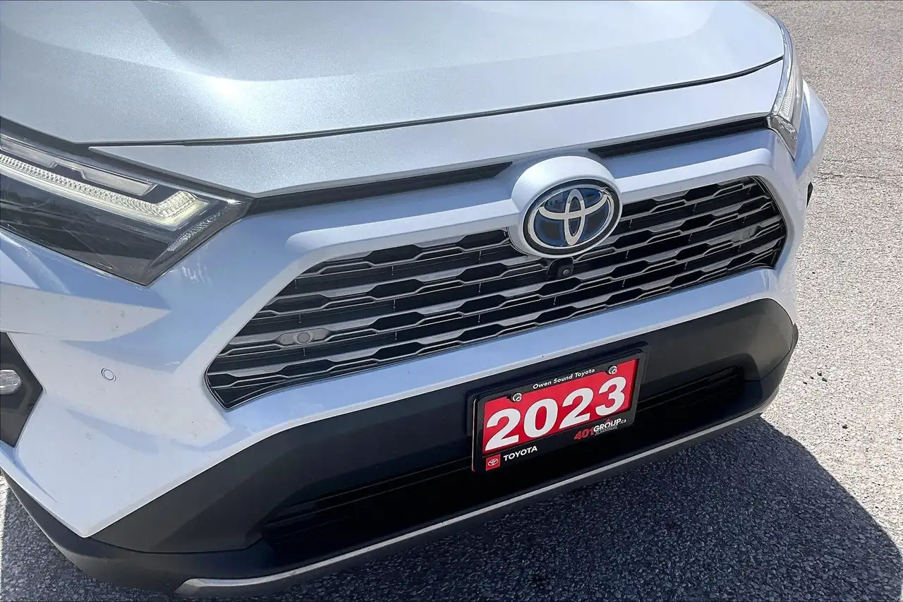 Toyota RAV 4 снимка Toyota RAV 4