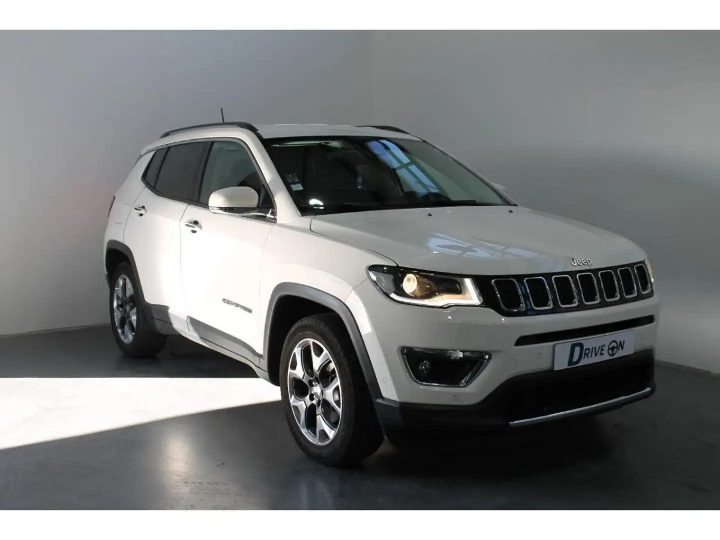 Jeep Compass 1.6 MultiJet II - 120 - 4x2 2017 Limited Weiß - 1