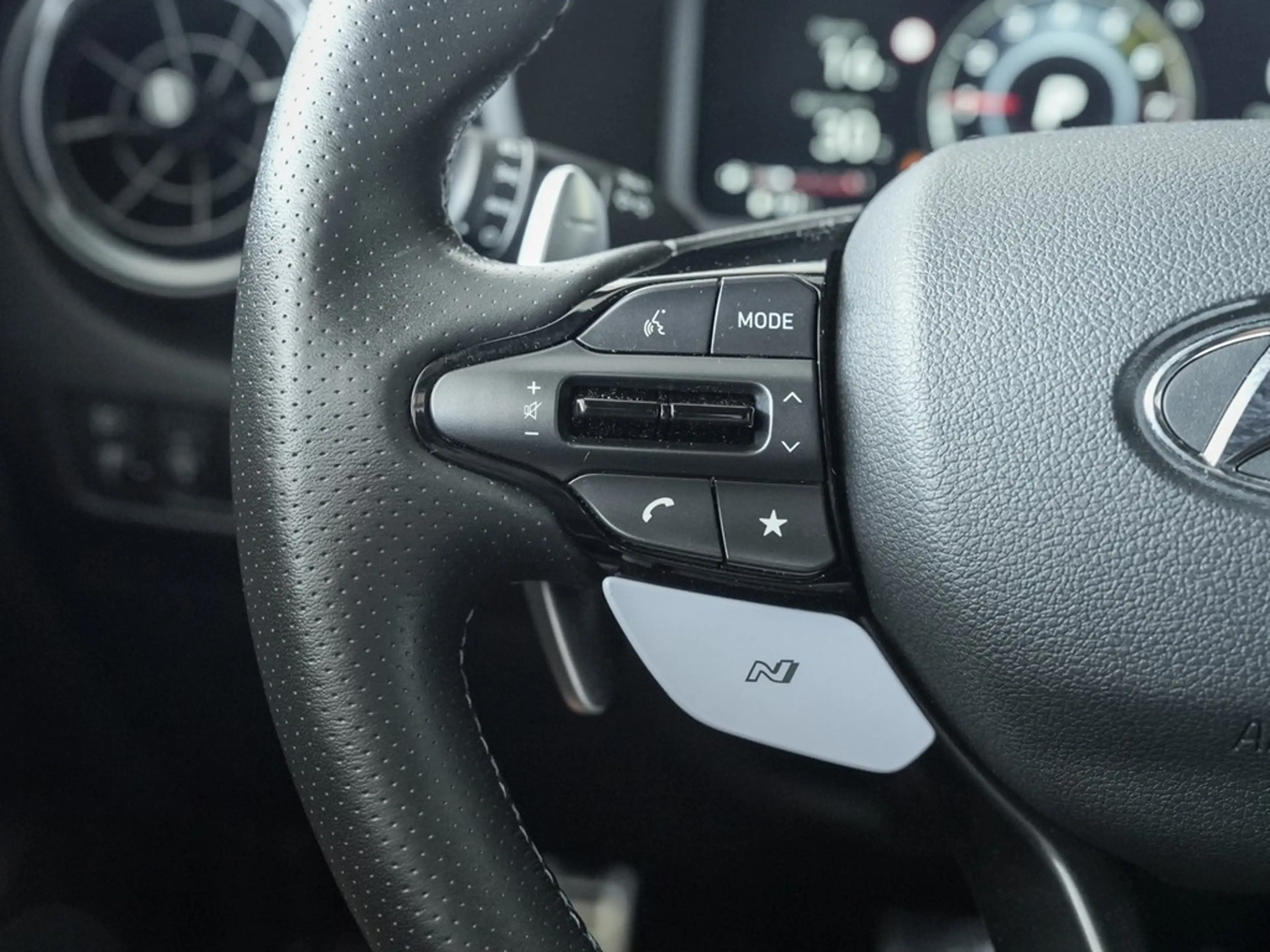 Hyundai KONA 2.0 T-GDI N Performance Navi/SmartLink/LED — photo 15