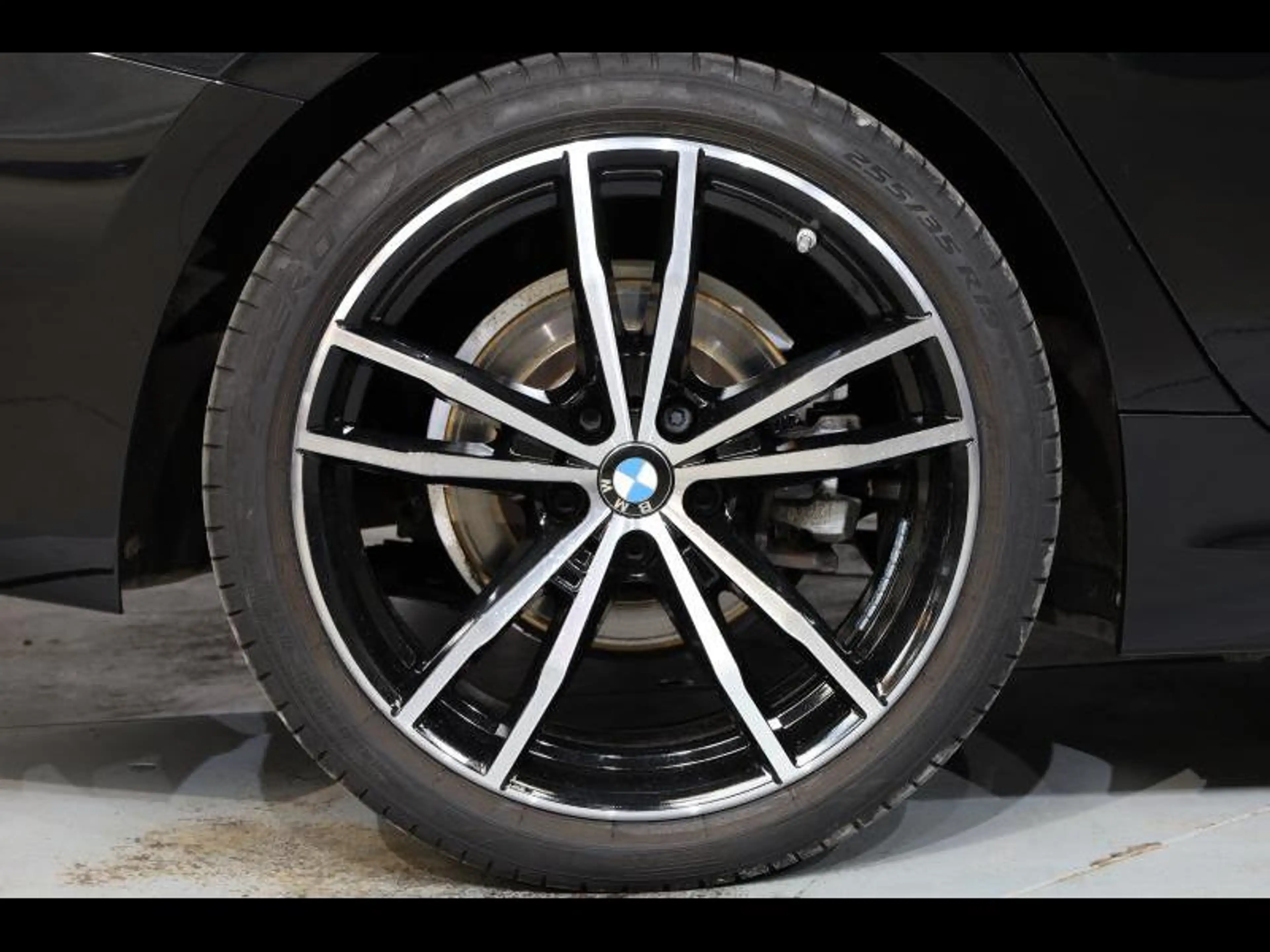 BMW 316 d Touring Kit M Sport — photo 8