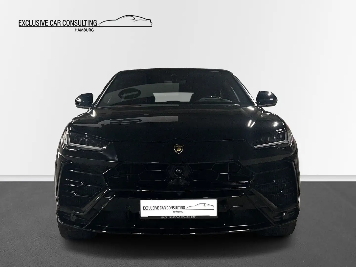 Lamborghini Urus 4.0 V8 *Pano *23 *Carbon *3D B&O *360° crna - 2