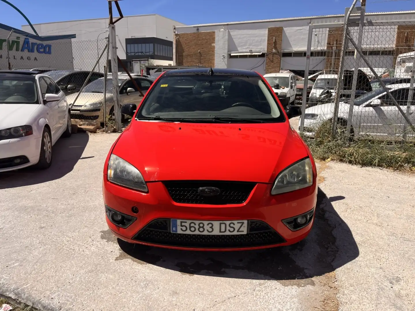 Ford Focus 2.0TDCI Sport Rojo - 2