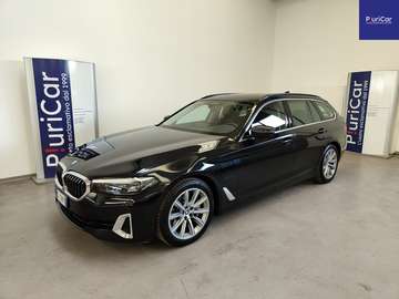 e xDrive Touring Luxury auto Pelle Adap.Cruise 18”