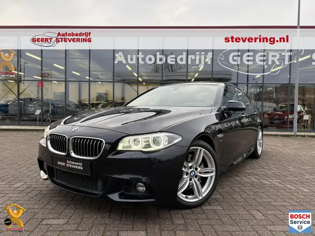 BMW 528 5-Serie 528I AUT8 / M-sport / Luxe uitvoering / Di