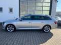 Skoda Superb Style 2,0TDI/AUT/SHZ/NAVI/PDC/1HD/MWST Silber - thumbnail 2