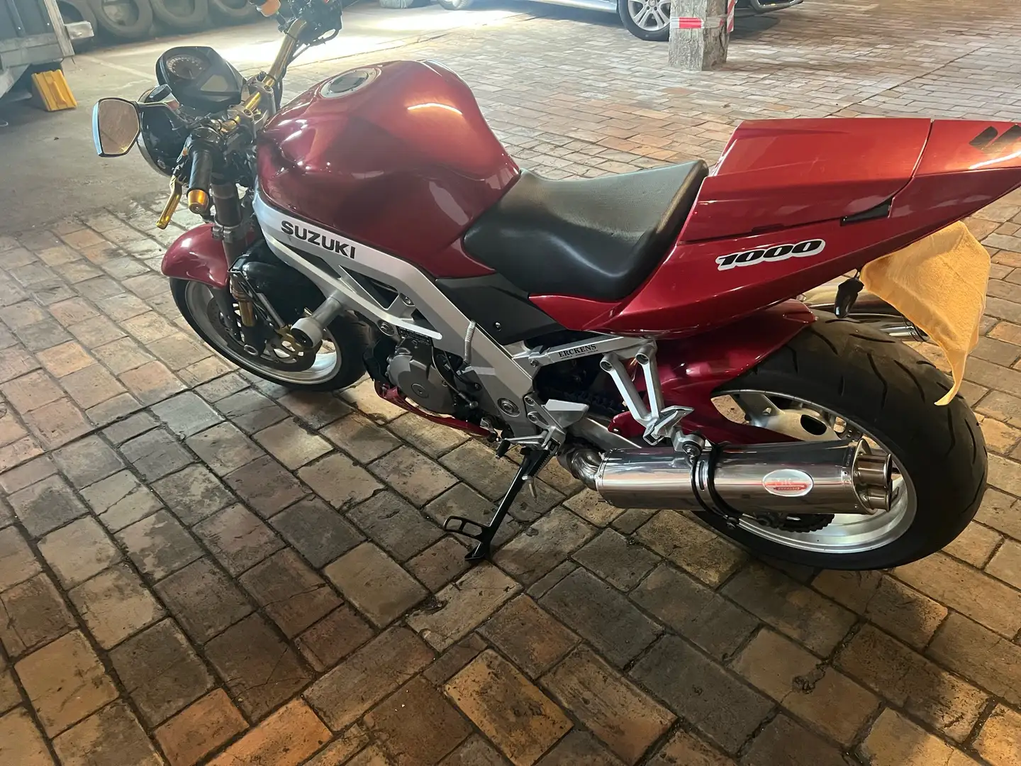 Suzuki SV 1000 - 2