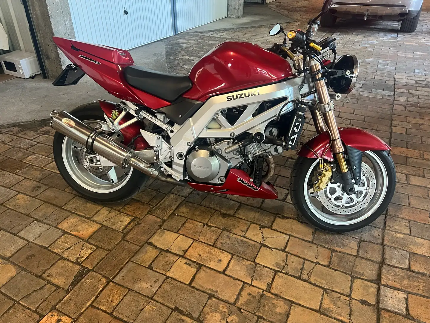 Suzuki SV 1000 - 1