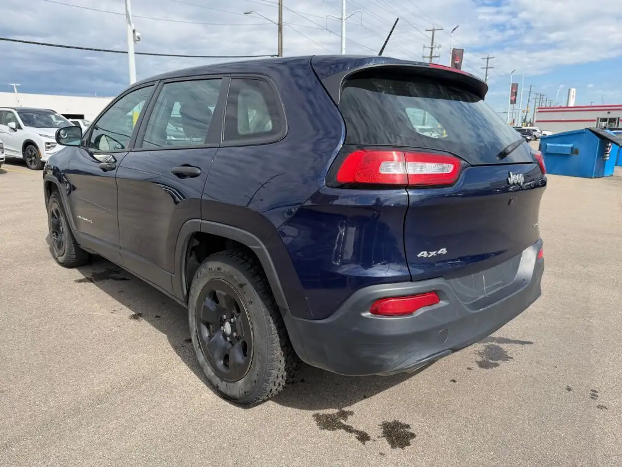 Jeep Cherokee photo Jeep Cherokee