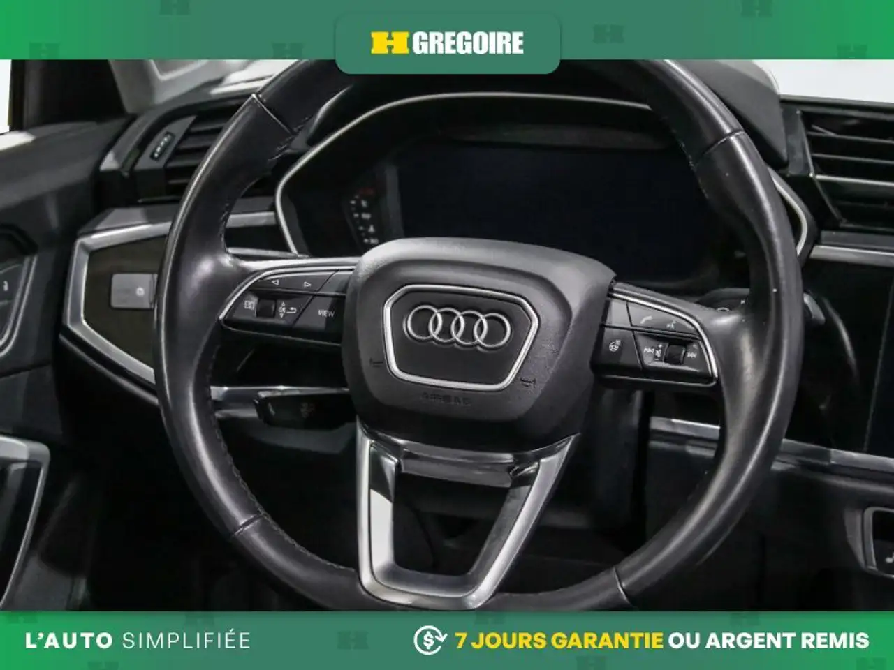 Audi Q3 снимка Audi Q3