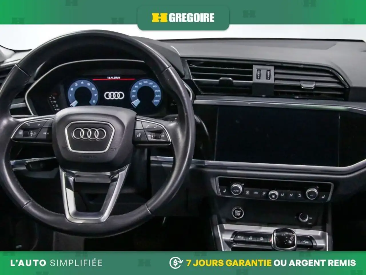 Audi Q3 снимка Audi Q3