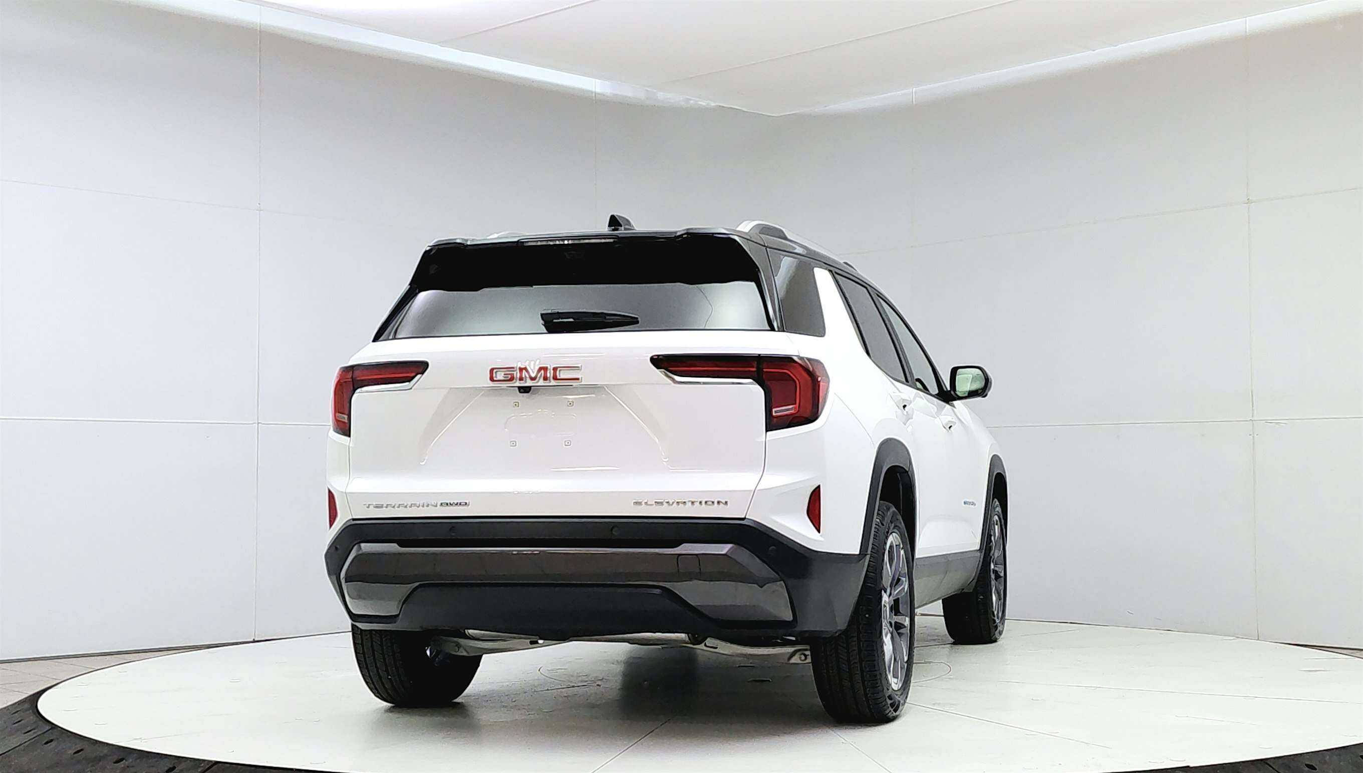 2026 GMC Terrain Elevation AWD | Sunroof | Heat/Cool | Heated Wheel — снимка 1