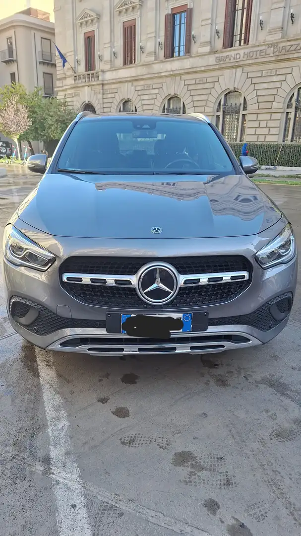 Mercedes-Benz GLA 200 GLA 200 d Sport Plus auto Grigio - 1