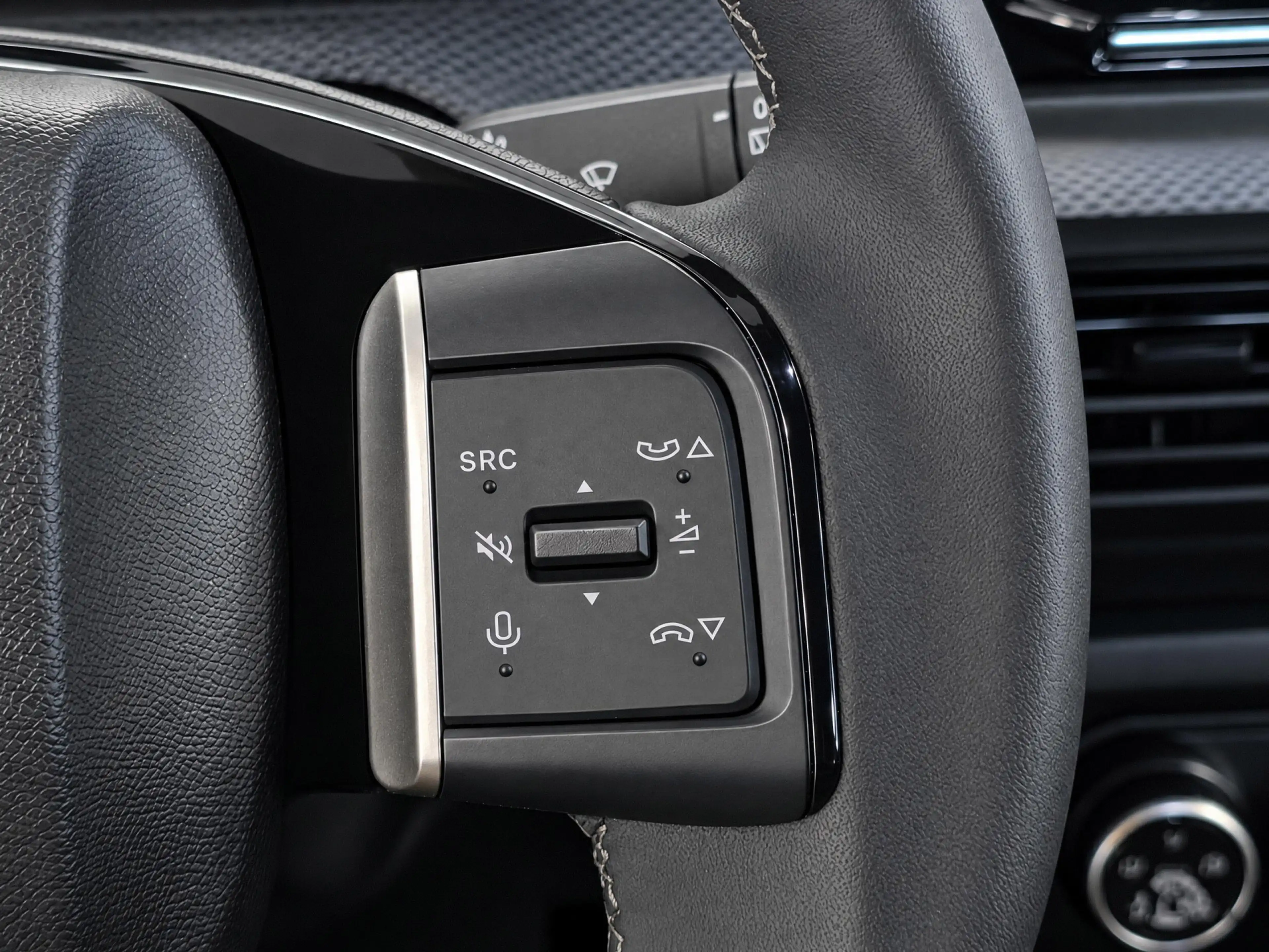 Citroen C3 1.2 Turbo 100pk Plus — photo 12