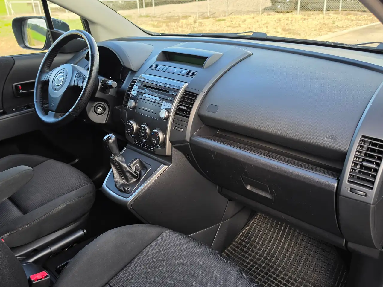 Mazda 5 2.0 CD Comfort 7 Sitzer – Bild 14