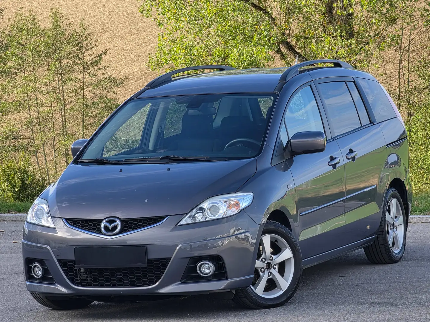 Mazda 5 2.0 CD Comfort 7 Sitzer* AHK* Klima* Gepflegt* Grau - 1