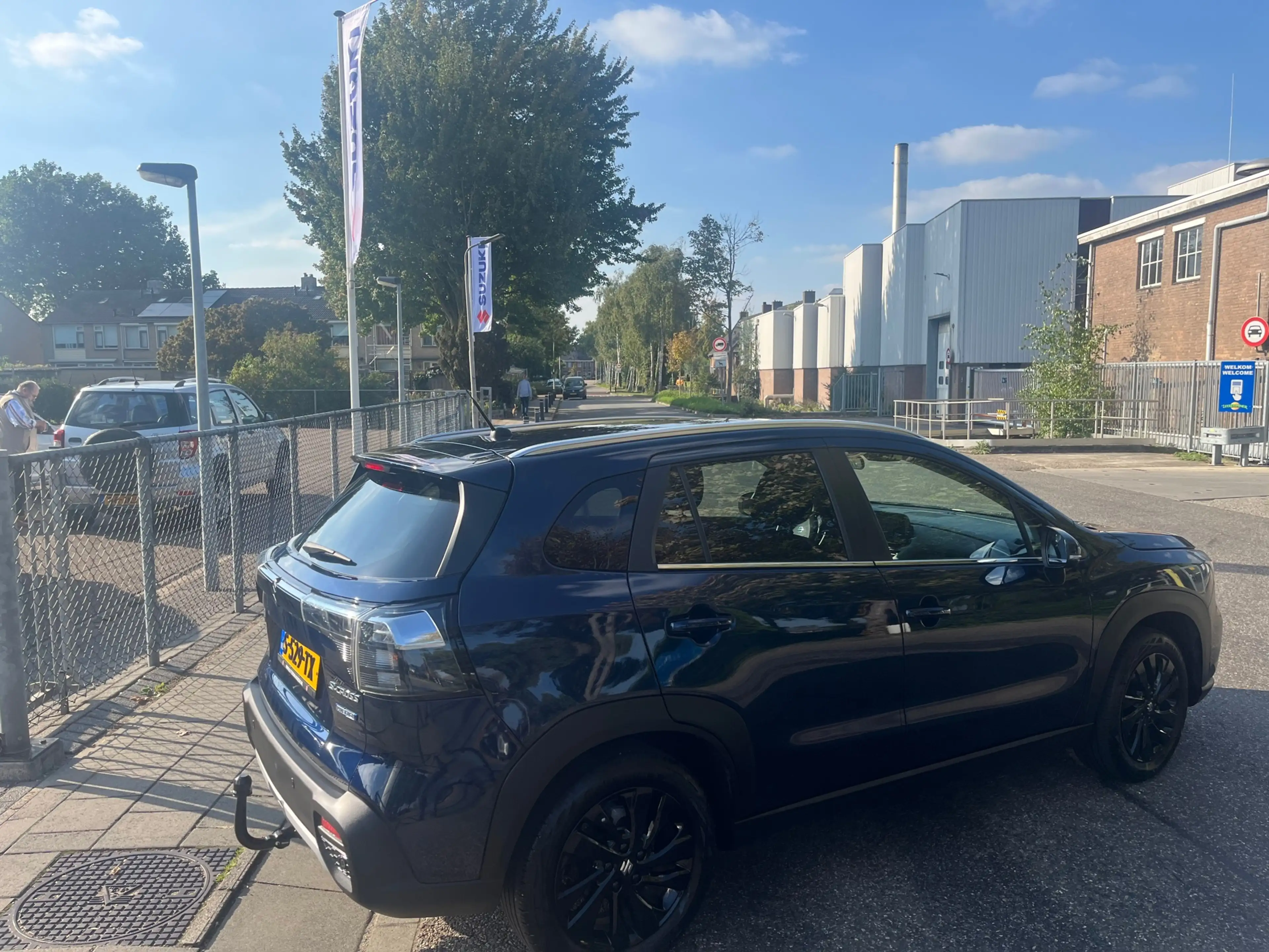 Suzuki S-Cross 1.4 Boosterjet Select // Blue Pearl Metallic // 15 — photo 6