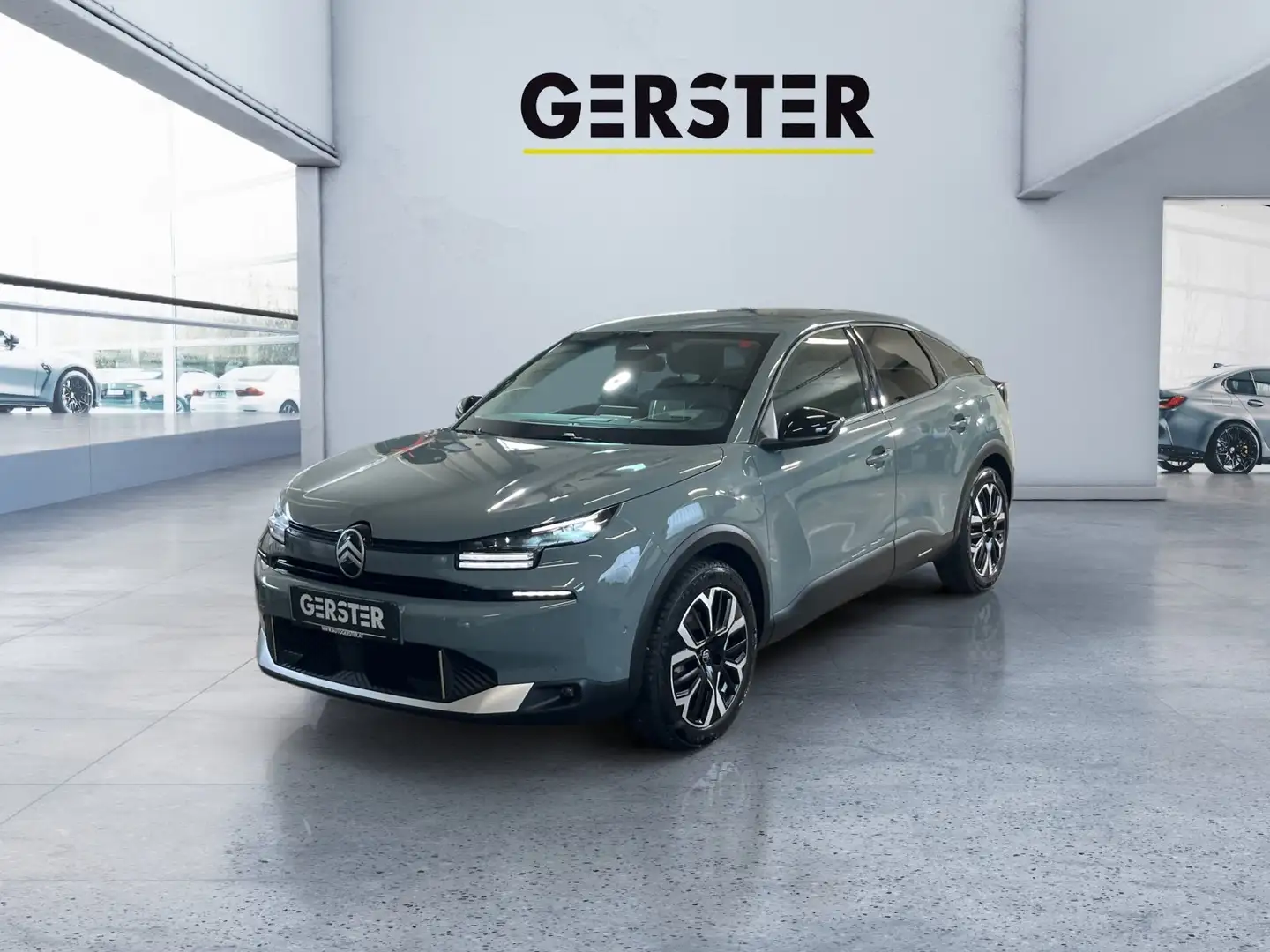 Citroen C4 1.2 PureTech 130 Max ACC LED Navi SHZ 2xKlima Grün - 1