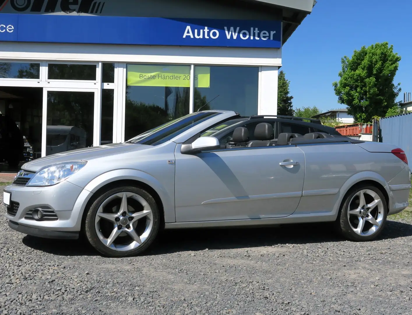 Opel Astra TWIN TOP Edition LEDER SHZ 18'ALU SUPER-SAUBER Stříbrná - 1