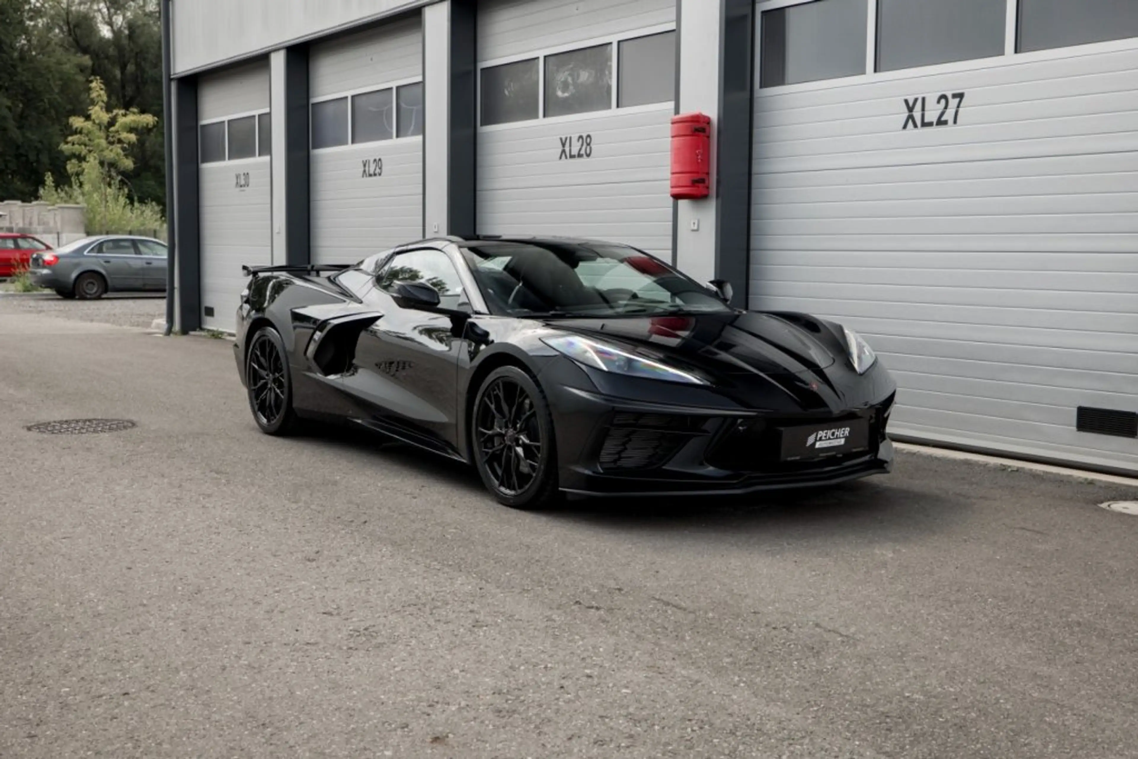 Chevrolet Corvette C8 Stingray Convertible — photo 7