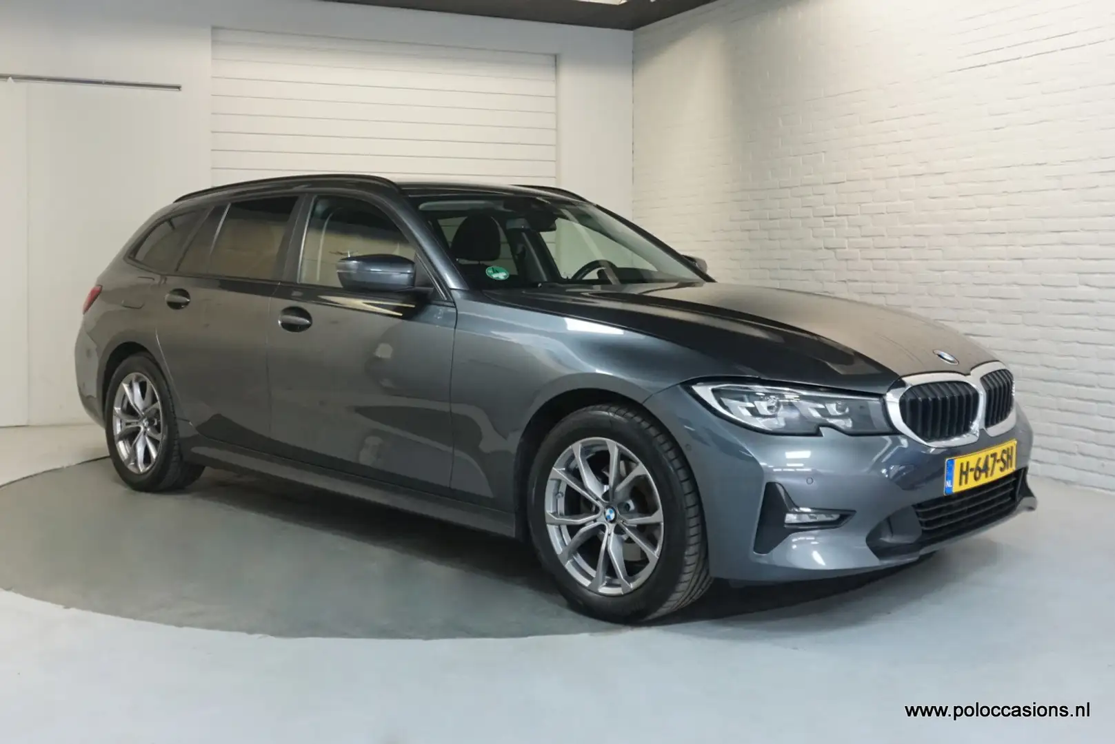 BMW 320 3-serie Touring 320i Automaat | Carplay | NL AUTO Gris - 2