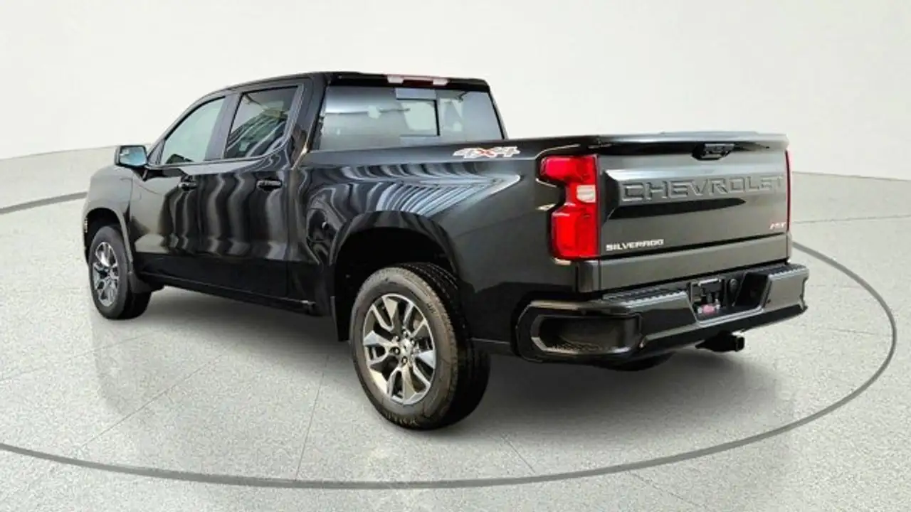 Chevrolet Silverado 1500 снимка Chevrolet Silverado 1500