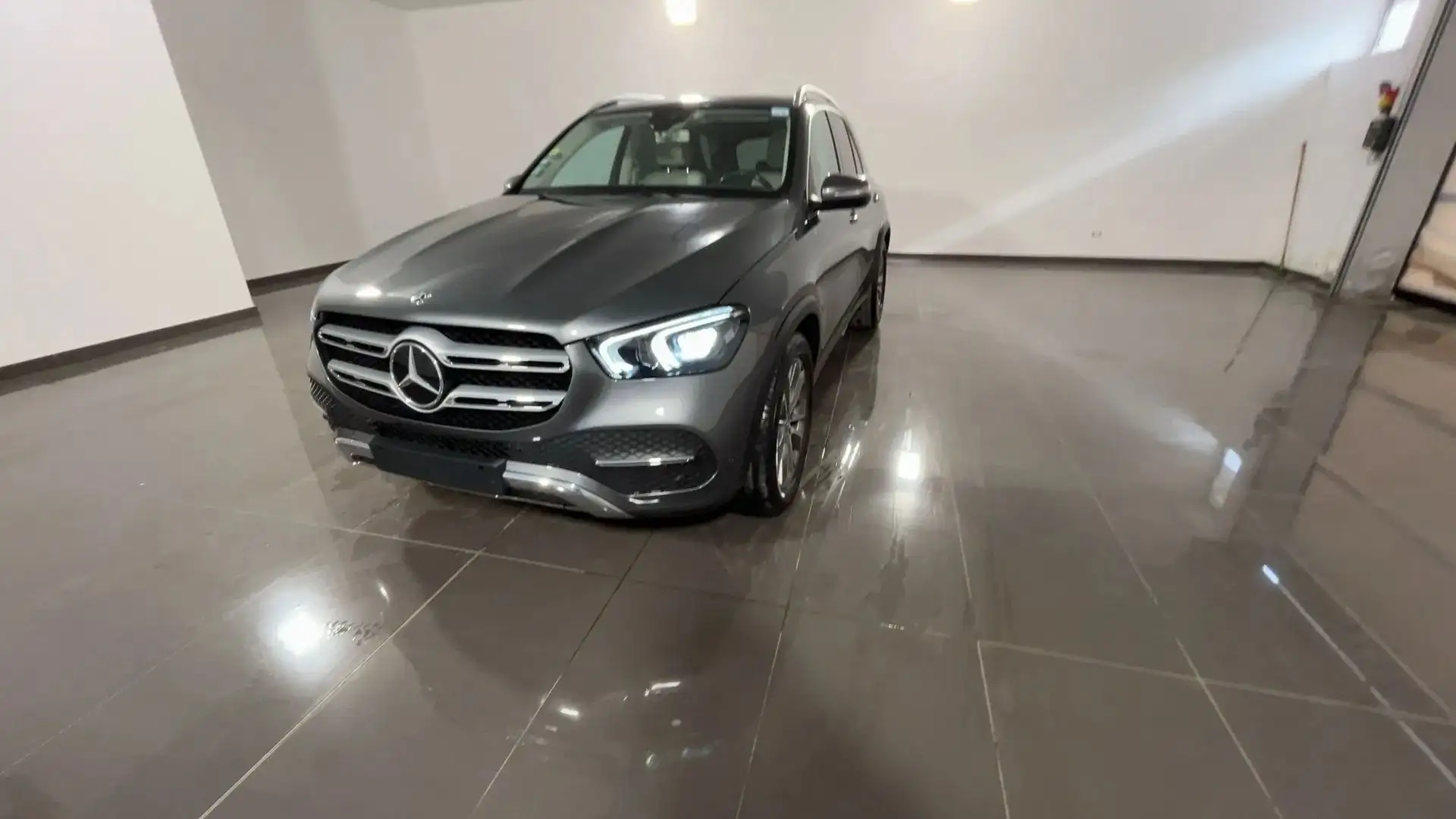 Mercedes-Benz GLE 300 Classe GLE 300 d Sport 245cv 4Matic auto Grigio - 1