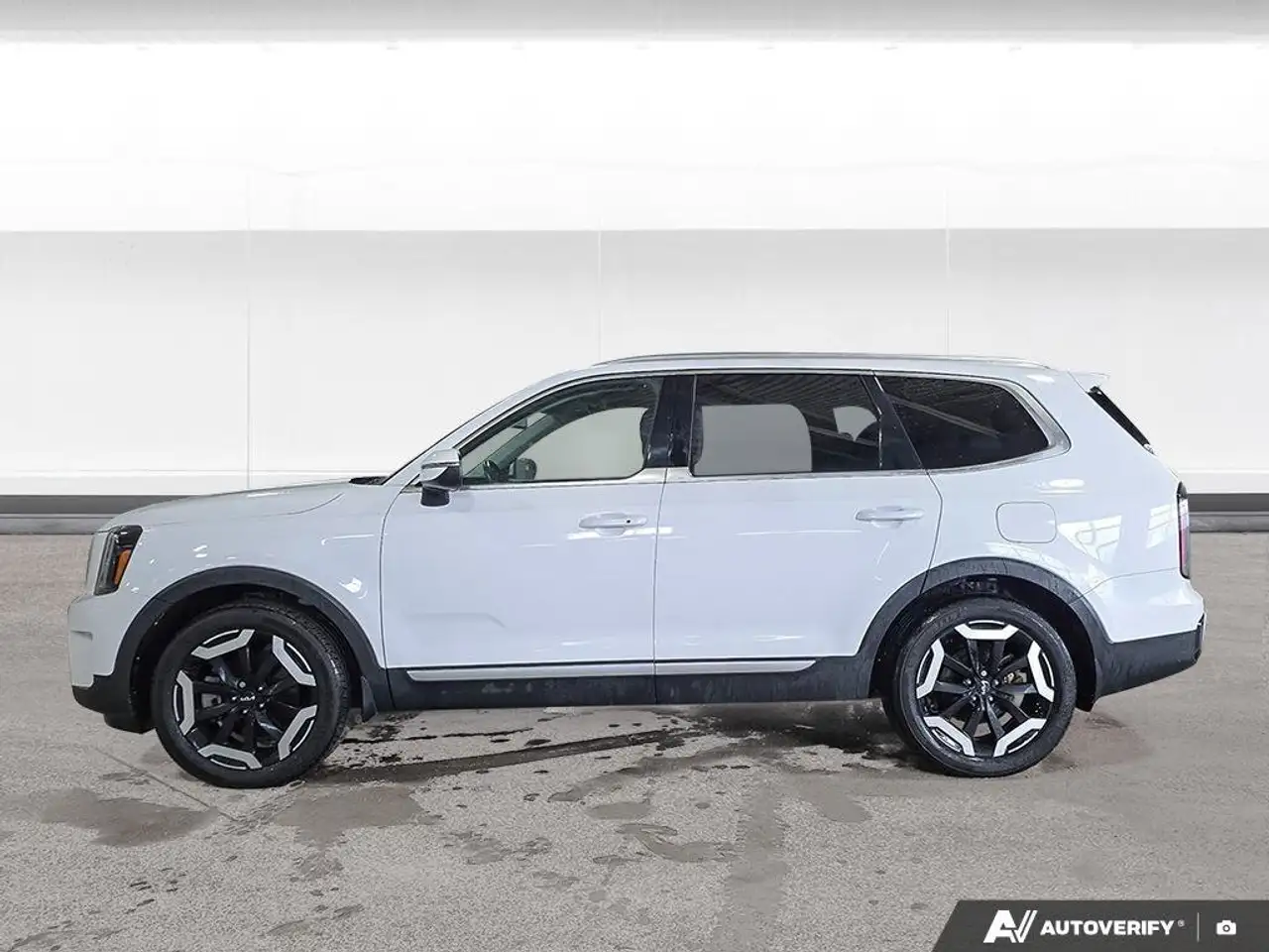 Kia Telluride снимка Kia Telluride