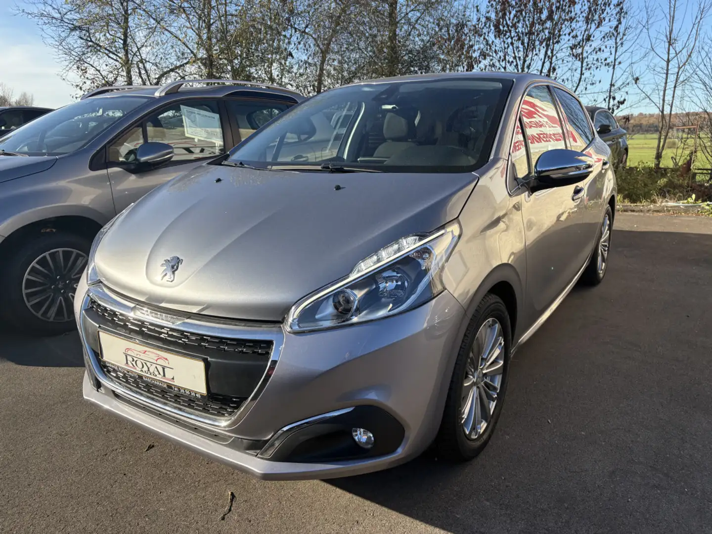 Peugeot 208 1.2 110CV ALLURE Gris - 1