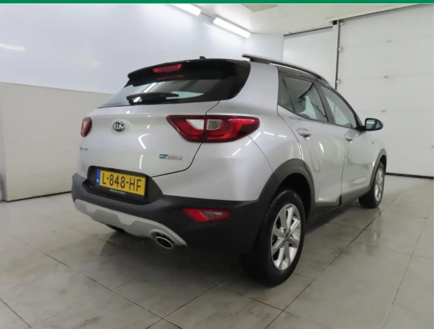 Kia Stonic 1.0 T-GDi MHEV HYBRID DynamicLine 101PK APPCARPLAY Grijs - 2