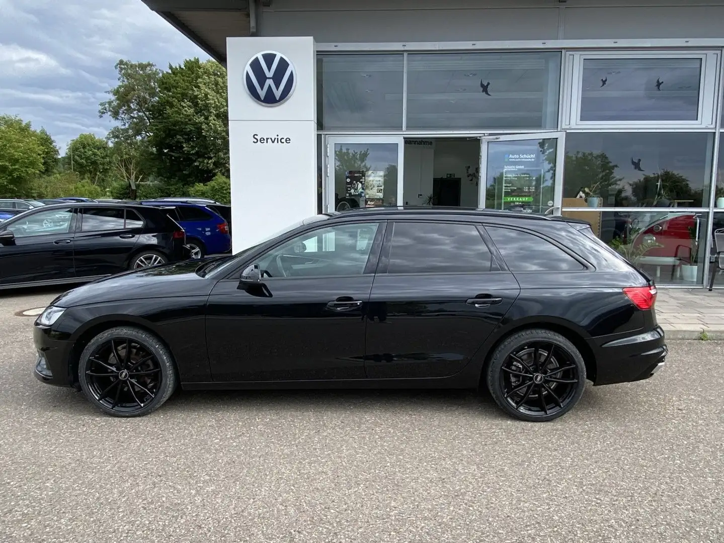 Audi A4 Avant 35 2.0 TFSI S-tronic BLACK-LINE 19"+NAV Schwarz - 2