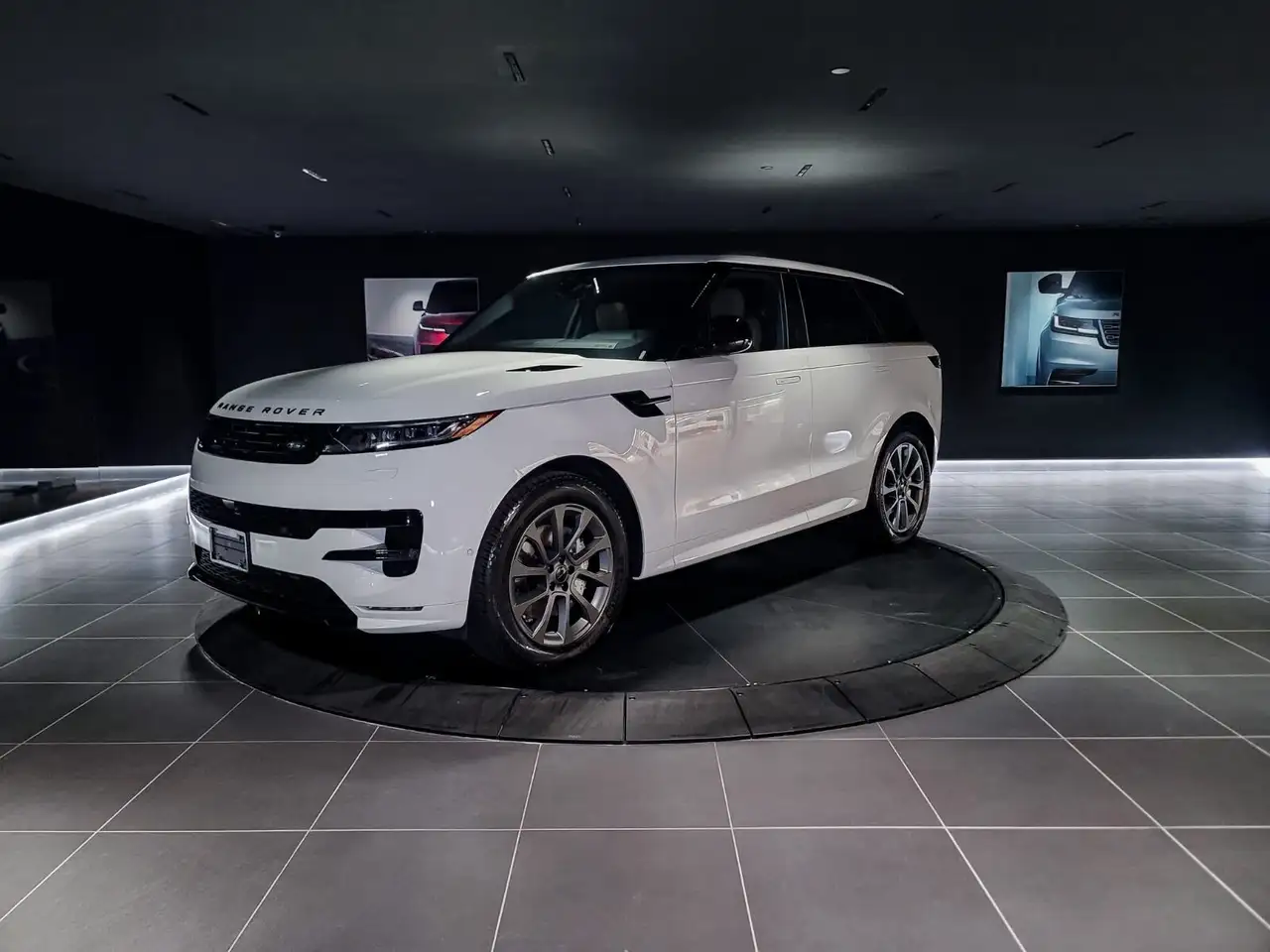 2026 Land Rover Range Rover Sport