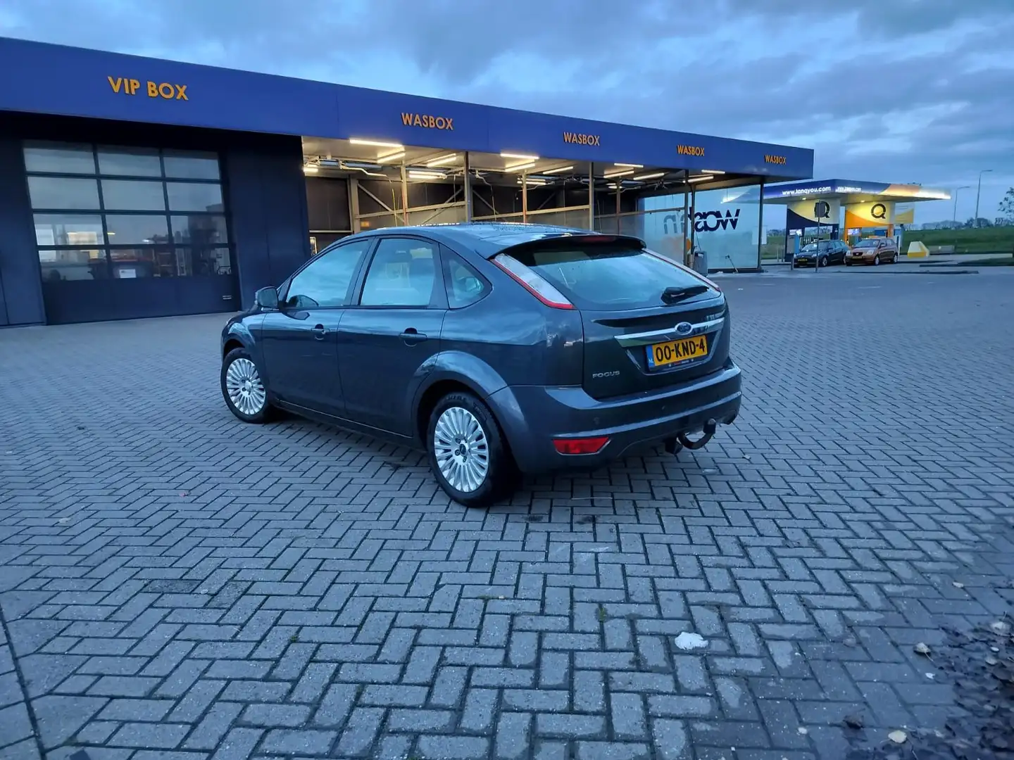 Ford Focus Focus 1.8 Limited Grijs - 1