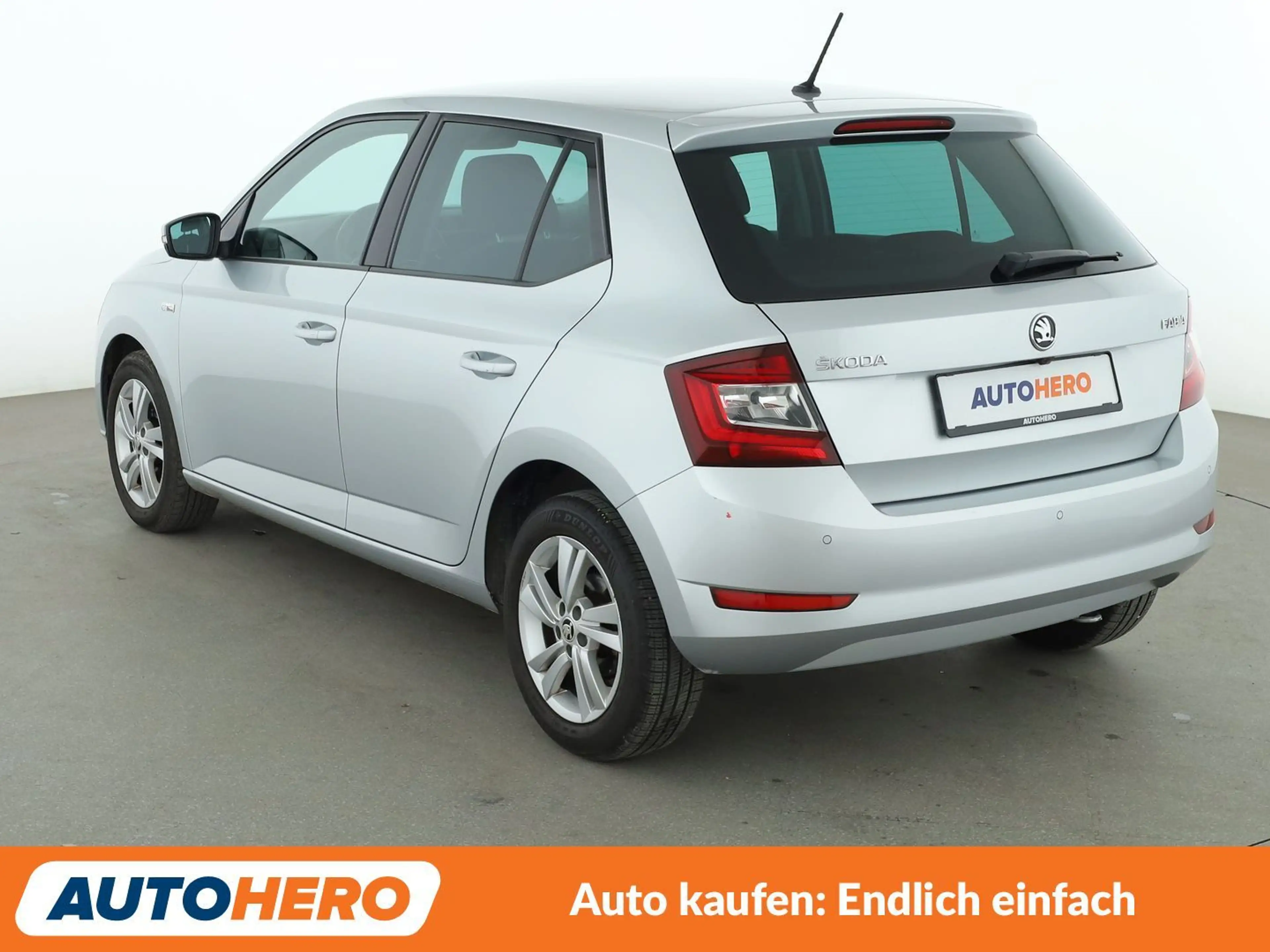 Skoda Fabia 1.0 TSI Style Aut*TEMPO*CAM*PDC*SHZ*KLIMA* — photo 4