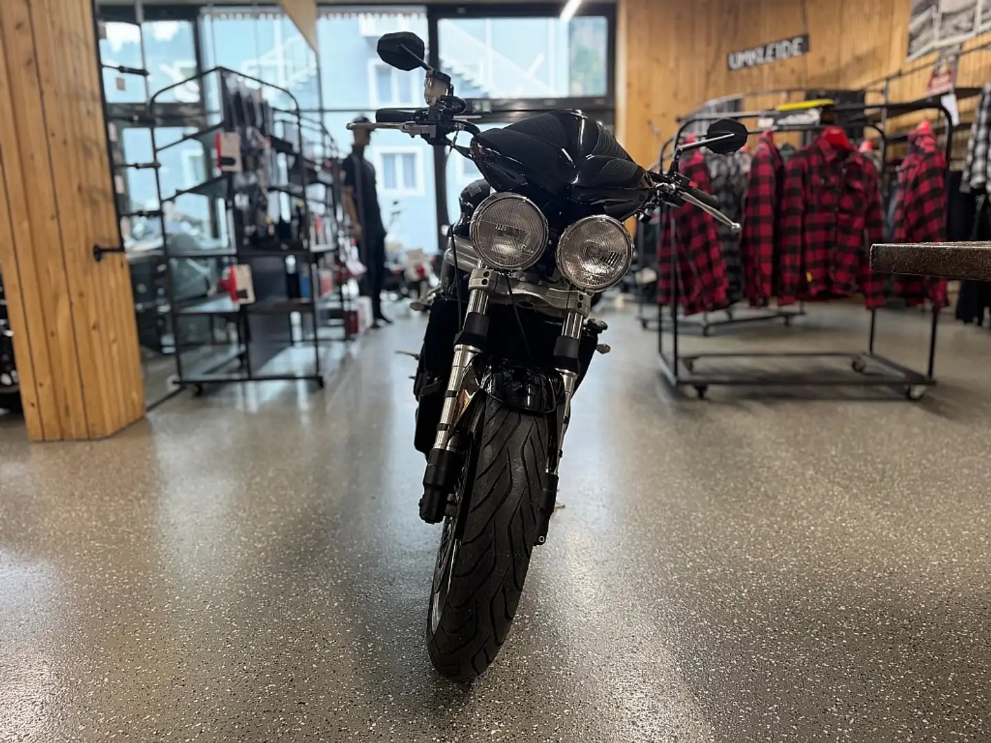 Triumph Speed Triple 955 Schwarz - 2