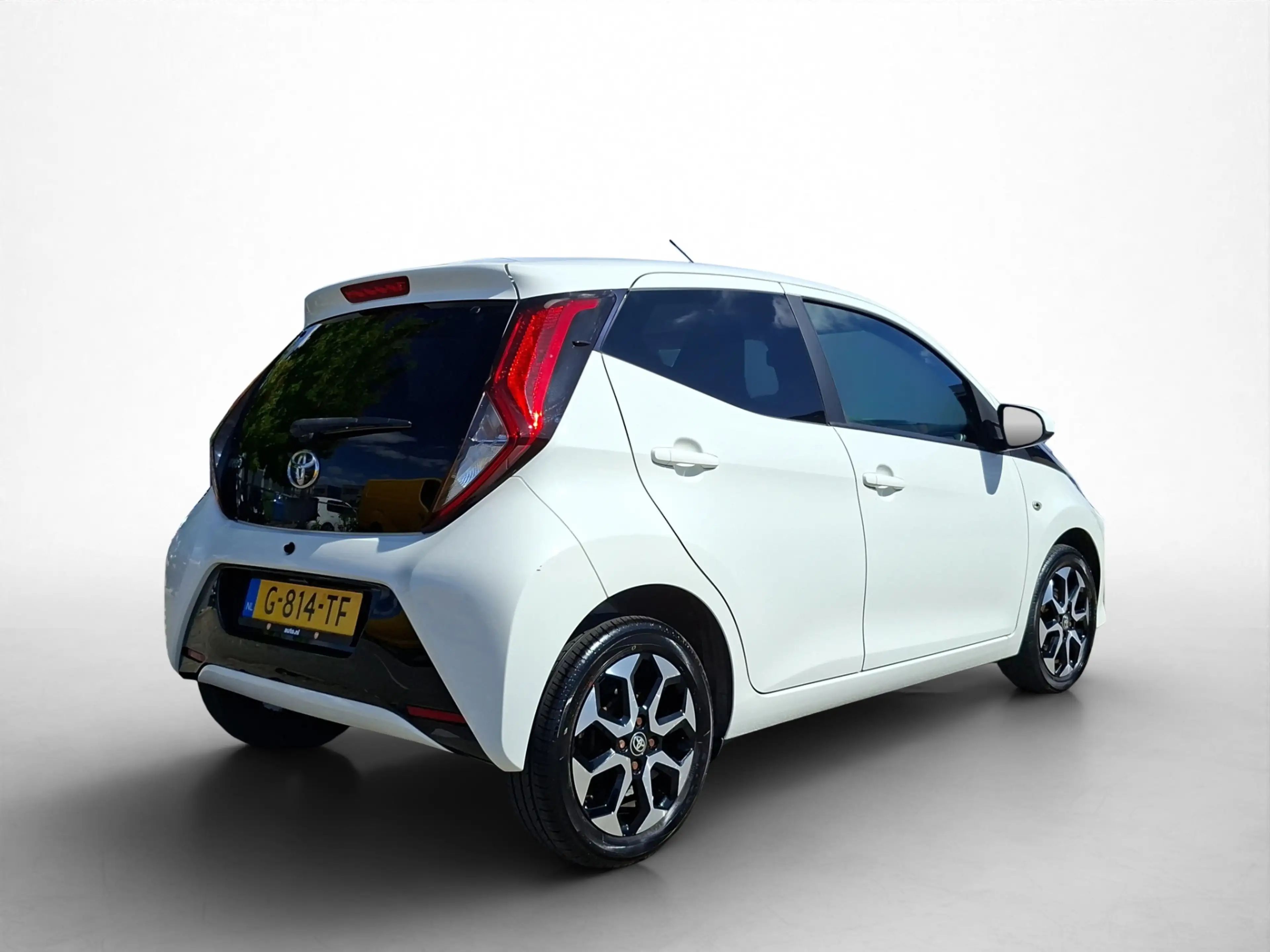 Toyota Aygo 1.0 VVT-i x-joy | BTW voertuig | Dealer onderhoude — photo 11