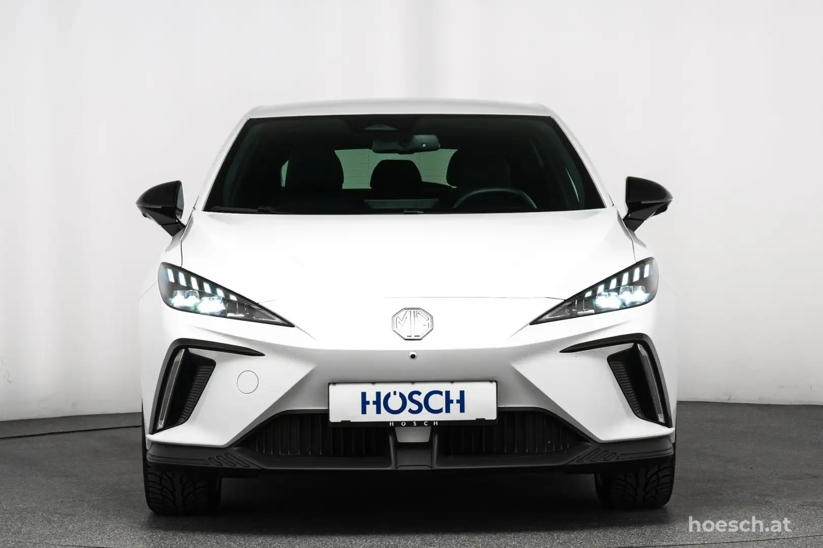 MG MG4 64kWh Luxury Navi Digital ACC 360° Kamera Wärmepu Weiß - 2