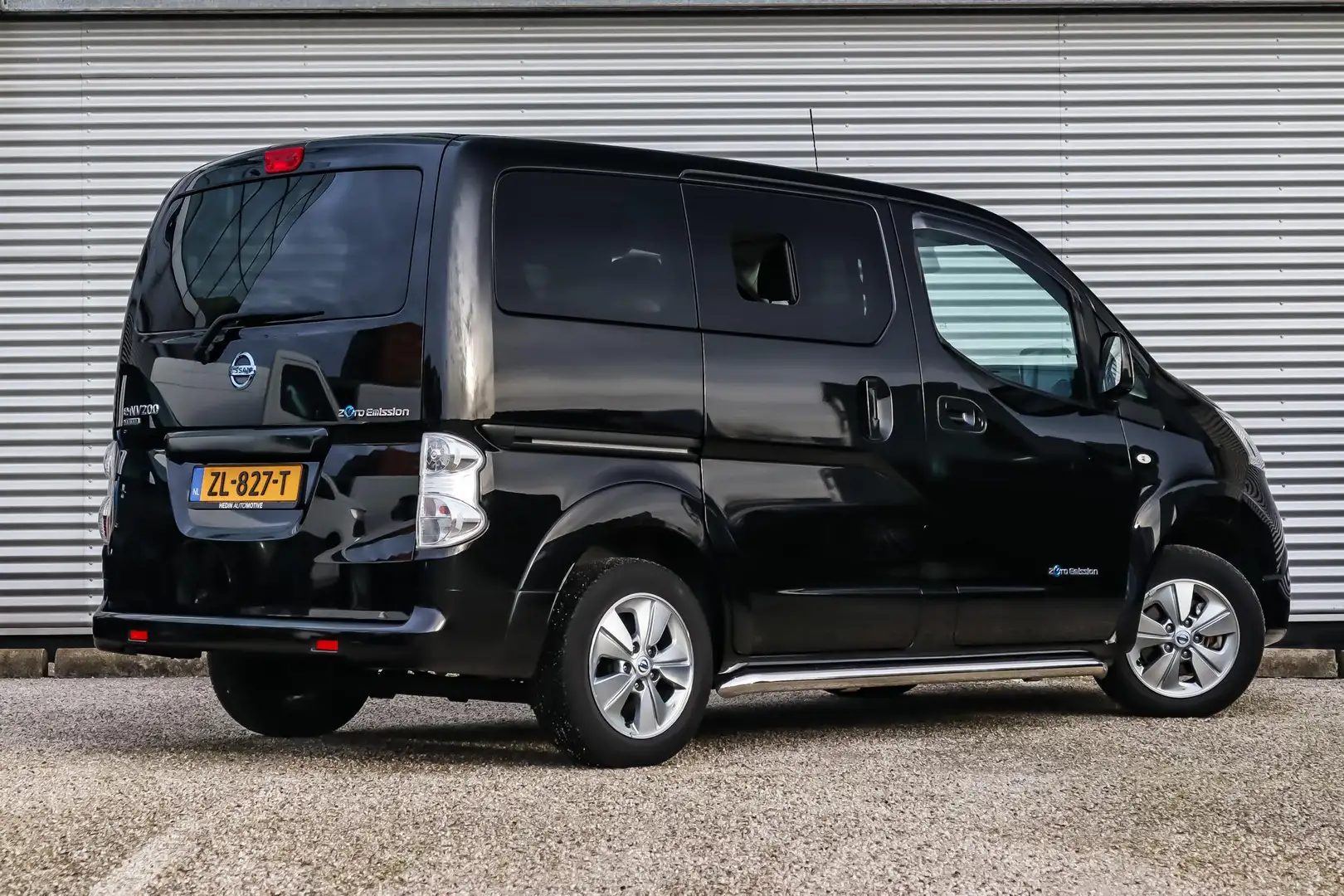 Nissan E-NV200 Evalia 40 kWh Connect Edition 7-Persoons | Climate Zwart - 2