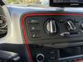 SEAT Mii 1.0 Sport Dynamic | Stoelverwarming | Navigatie | Zwart - thumbnail 12
