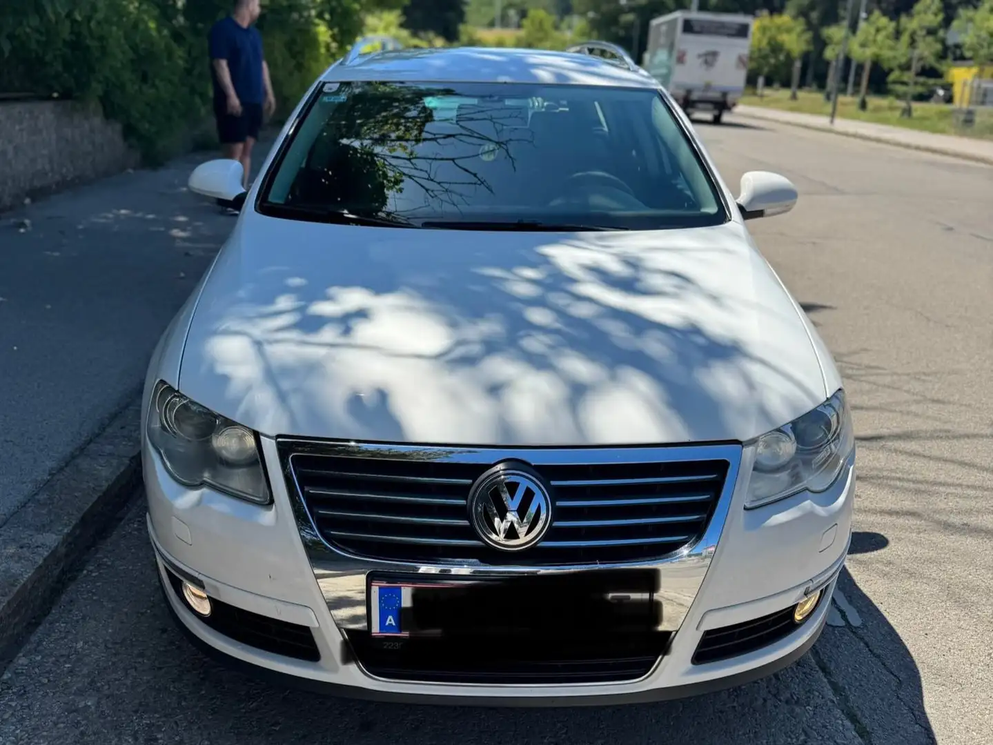 Volkswagen Passat Variant Highline 2,0 TDI DPF DSG Weiß - 1