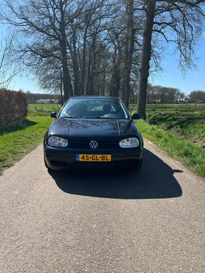 Volkswagen Golf 1.6-16V Trendline Zwart - 1