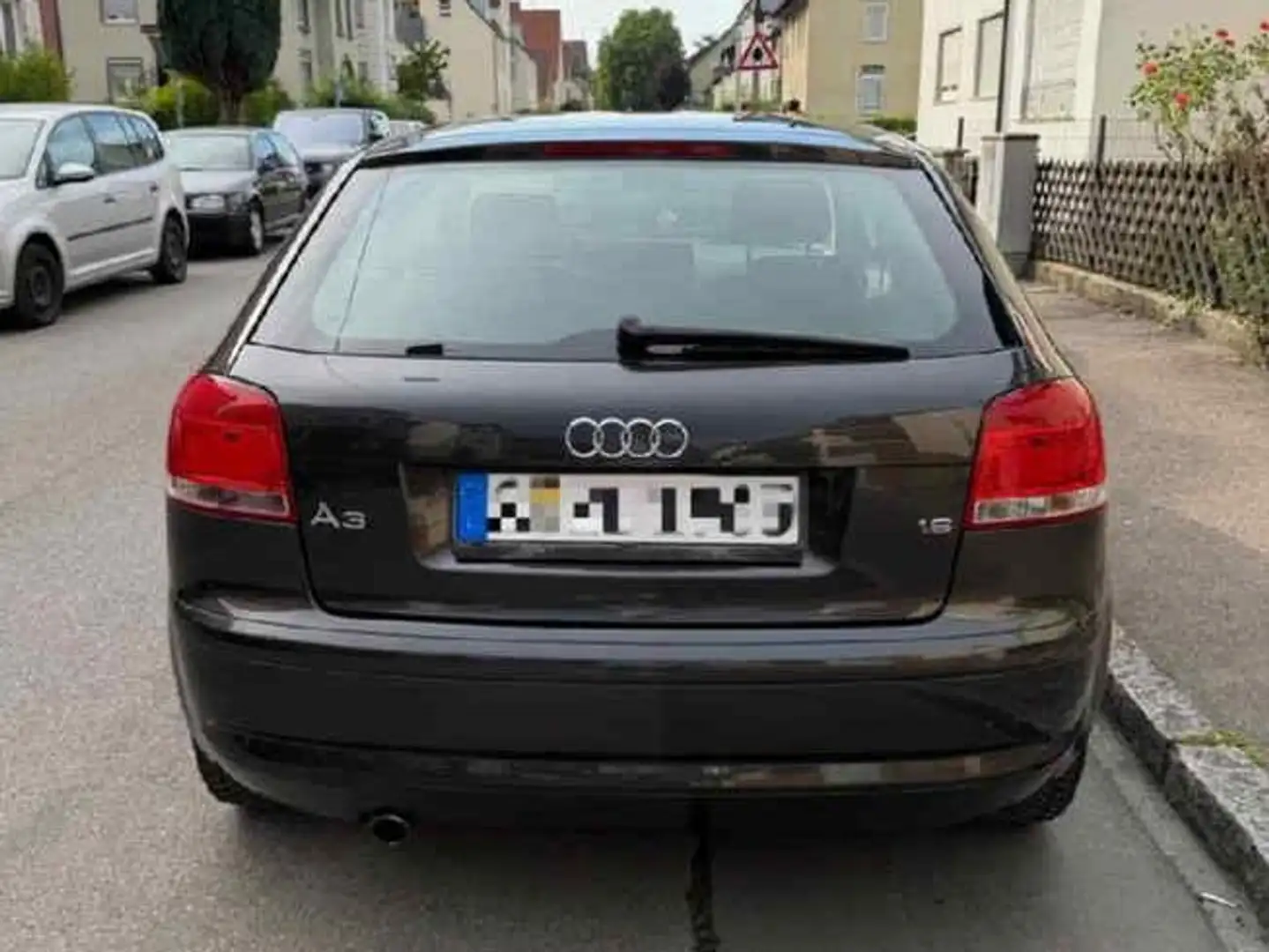 Audi A3 1.6 FSI Attraction Negro - 2