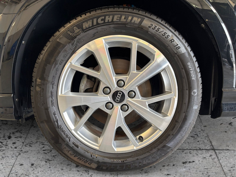 Audi Q3 35 TDI QU S-TR S-LINE NAVI+RFK+GRA+VC+18"LM — photo 8